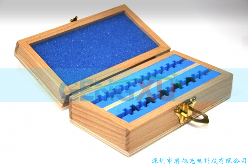 红外激光高透635nm窄带滤光片